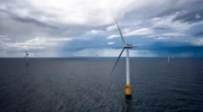 Equinor安裝世界上第一個海上風電池