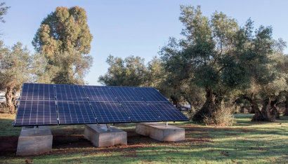恢復太陽馬德里推出其首個太陽能團結發電機