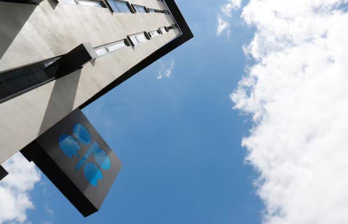 OPEC 7月石油產量微增 成員國增產減產并行